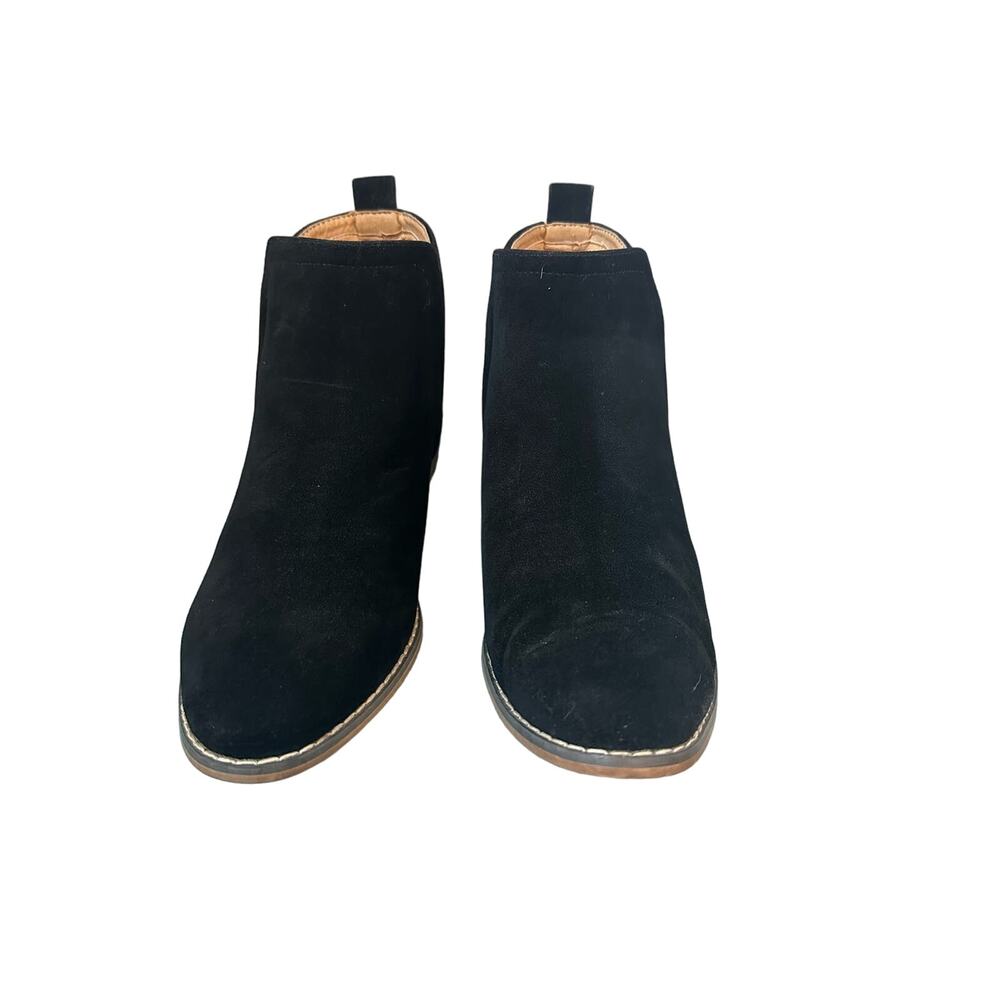 Arider Women’s black booties Size 8.5